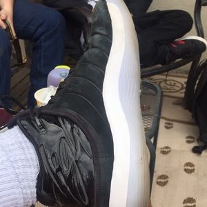 Black Jordan flights